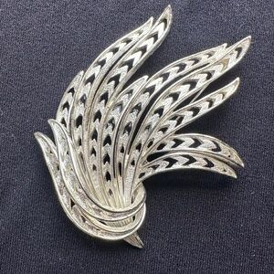 Vintage Monet Silvertone Brooch